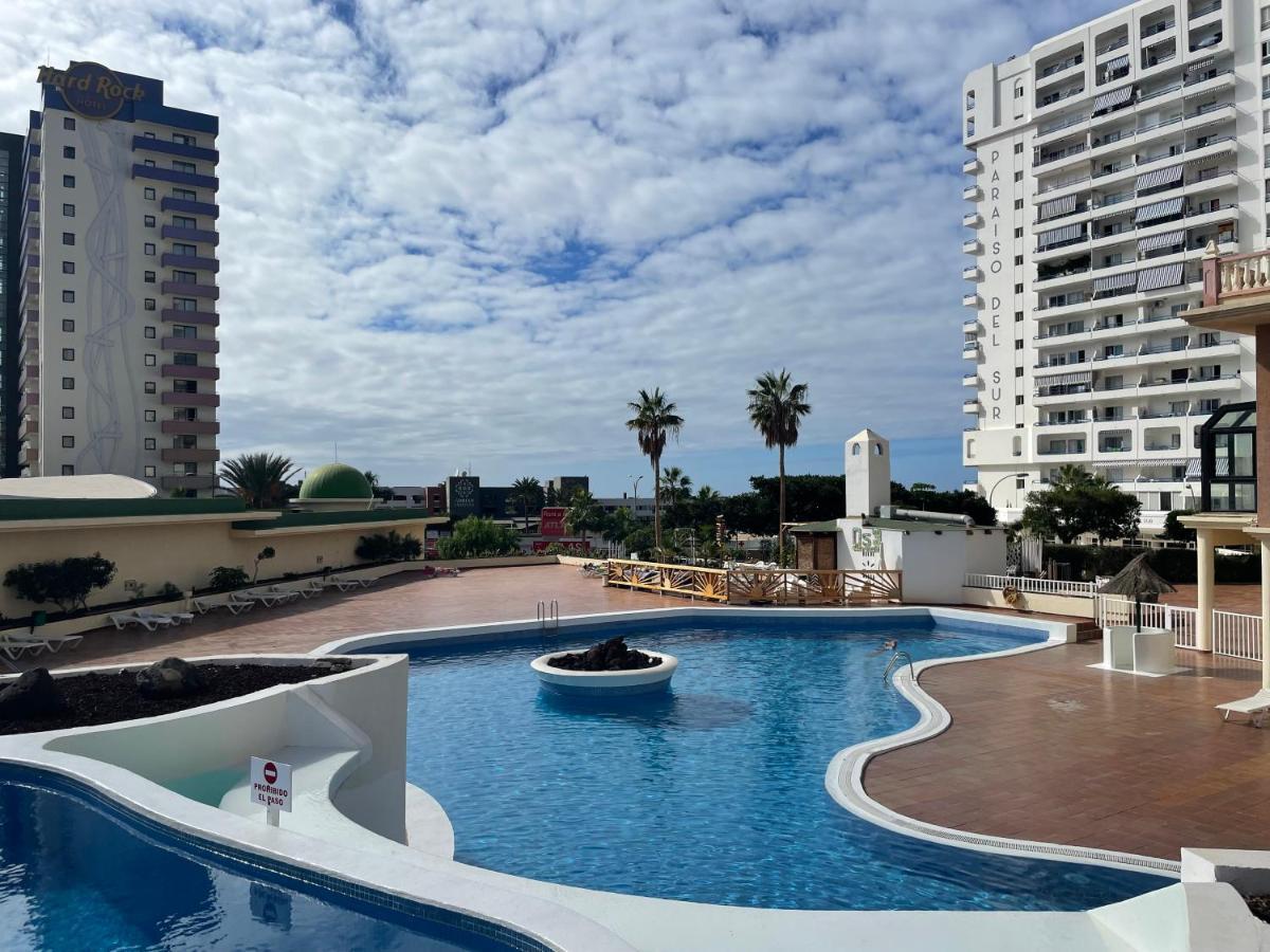 Modern 2-Bedroom Apartment With Stunning View Costa Adeje  Kültér fotó