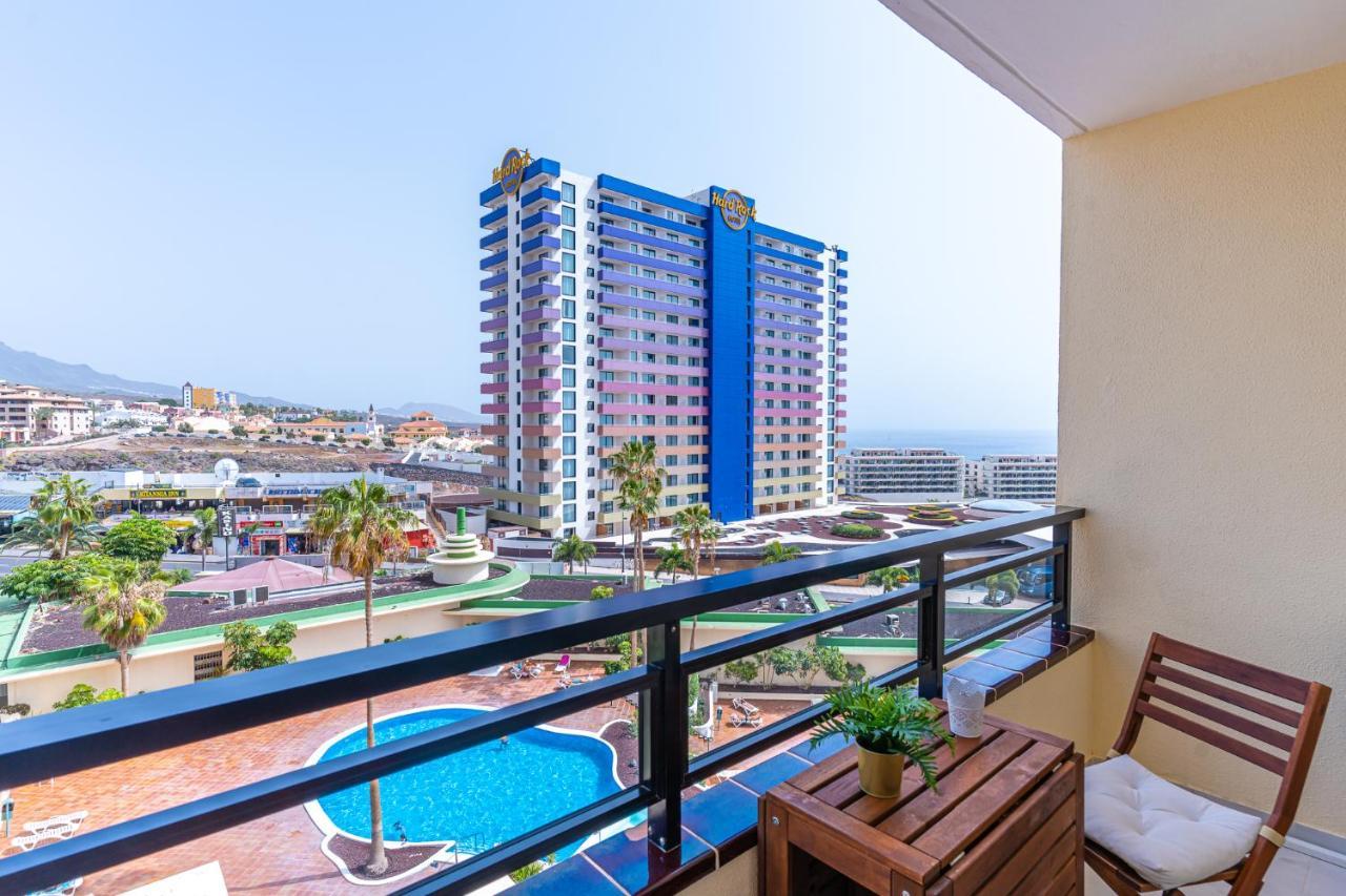 Modern 2-Bedroom Apartment With Stunning View Costa Adeje  Kültér fotó