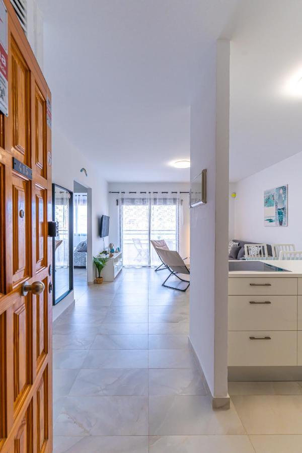 Modern 2-Bedroom Apartment With Stunning View Costa Adeje  Kültér fotó