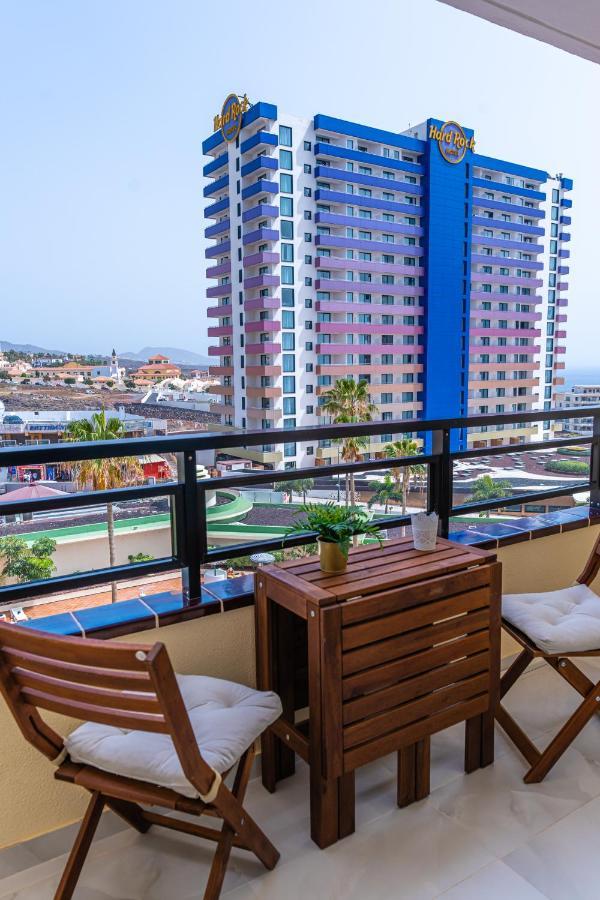 Modern 2-Bedroom Apartment With Stunning View Costa Adeje  Kültér fotó