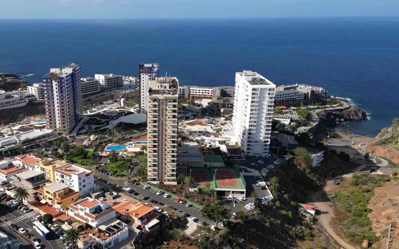 Modern 2-Bedroom Apartment With Stunning View Costa Adeje  Kültér fotó
